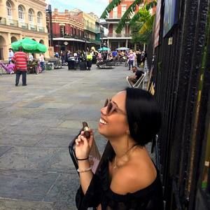 Meet your Posher, Isabel